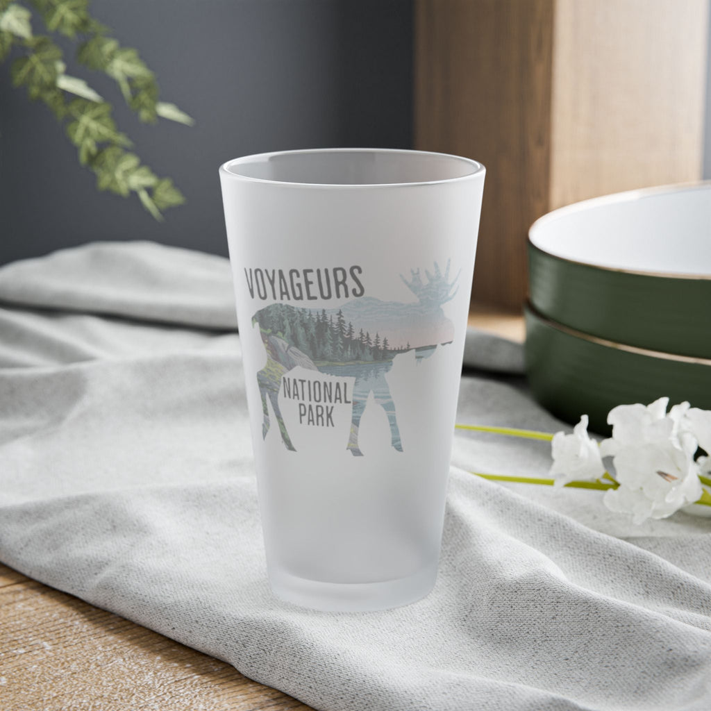 Voyageurs National Park Moose Frosted Pint Glass