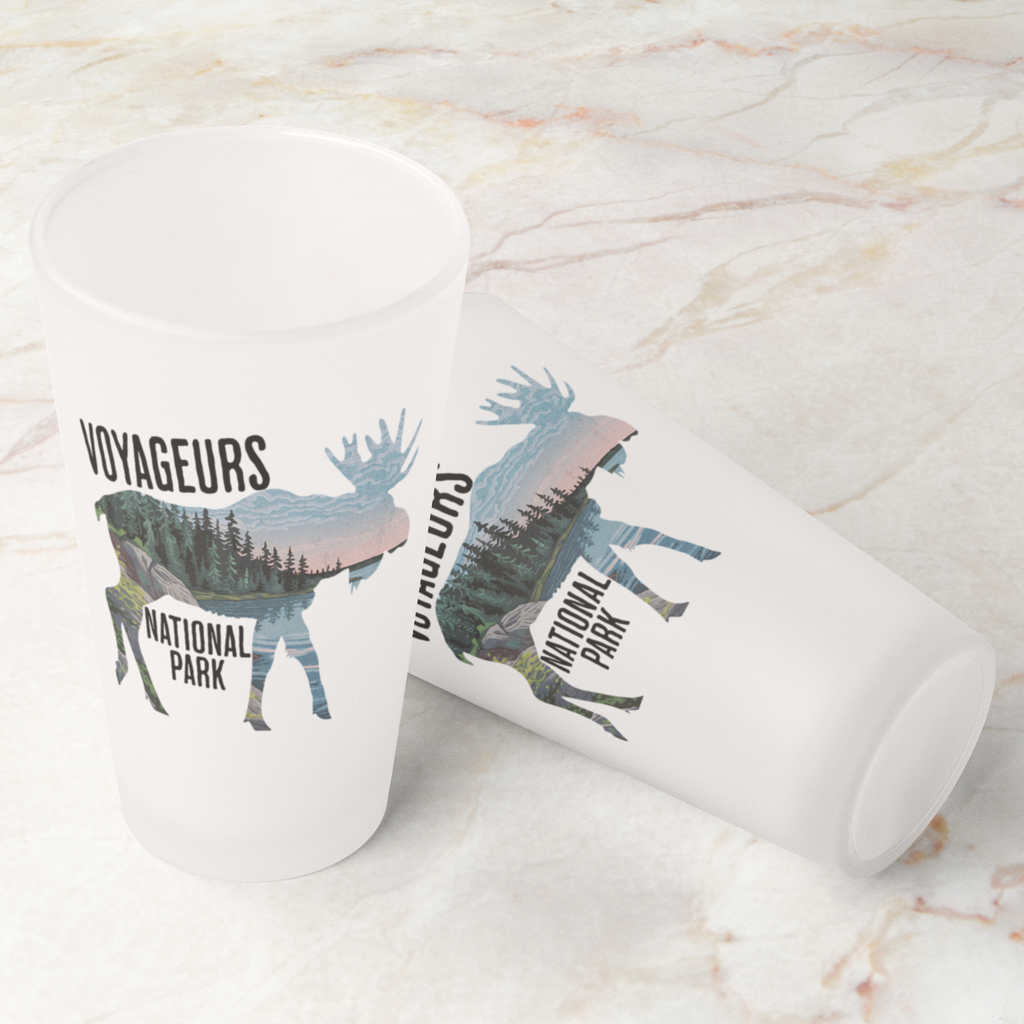 Voyageurs National Park Moose Frosted Pint Glass